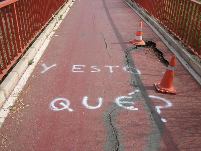 [Carrilbici2270709.JPG]