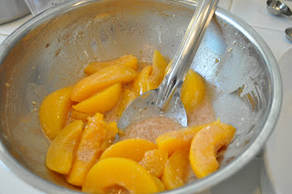 Quick Peach Cobbler Recipe With Canned Peaches And Cake Mix Quick Peach Cobbler Recipe With Canned Peaches And Cake Mix