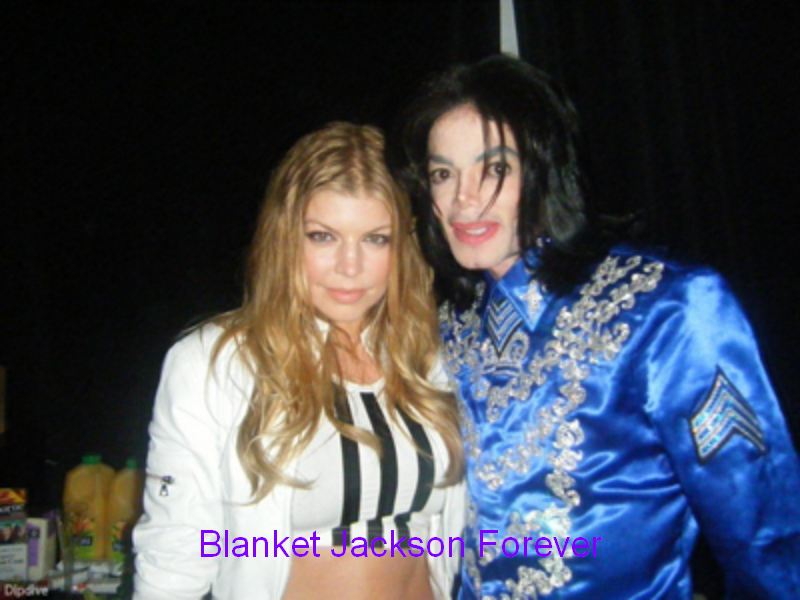 Blanket Jackson Forever Foto de Michael Jackson junto a Fergie