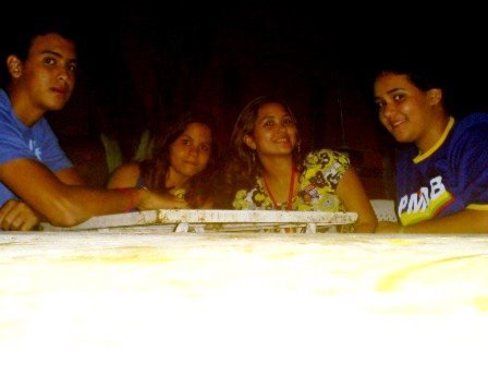 Paulo alvez,jacky,larissa e eu