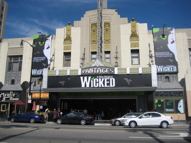 [Hollywood+Pantages+Theater.JPG]