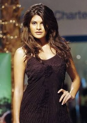 Miss Sri Lanka Jacqueline Fernandez Hot Wallpapers, Photos & Picture