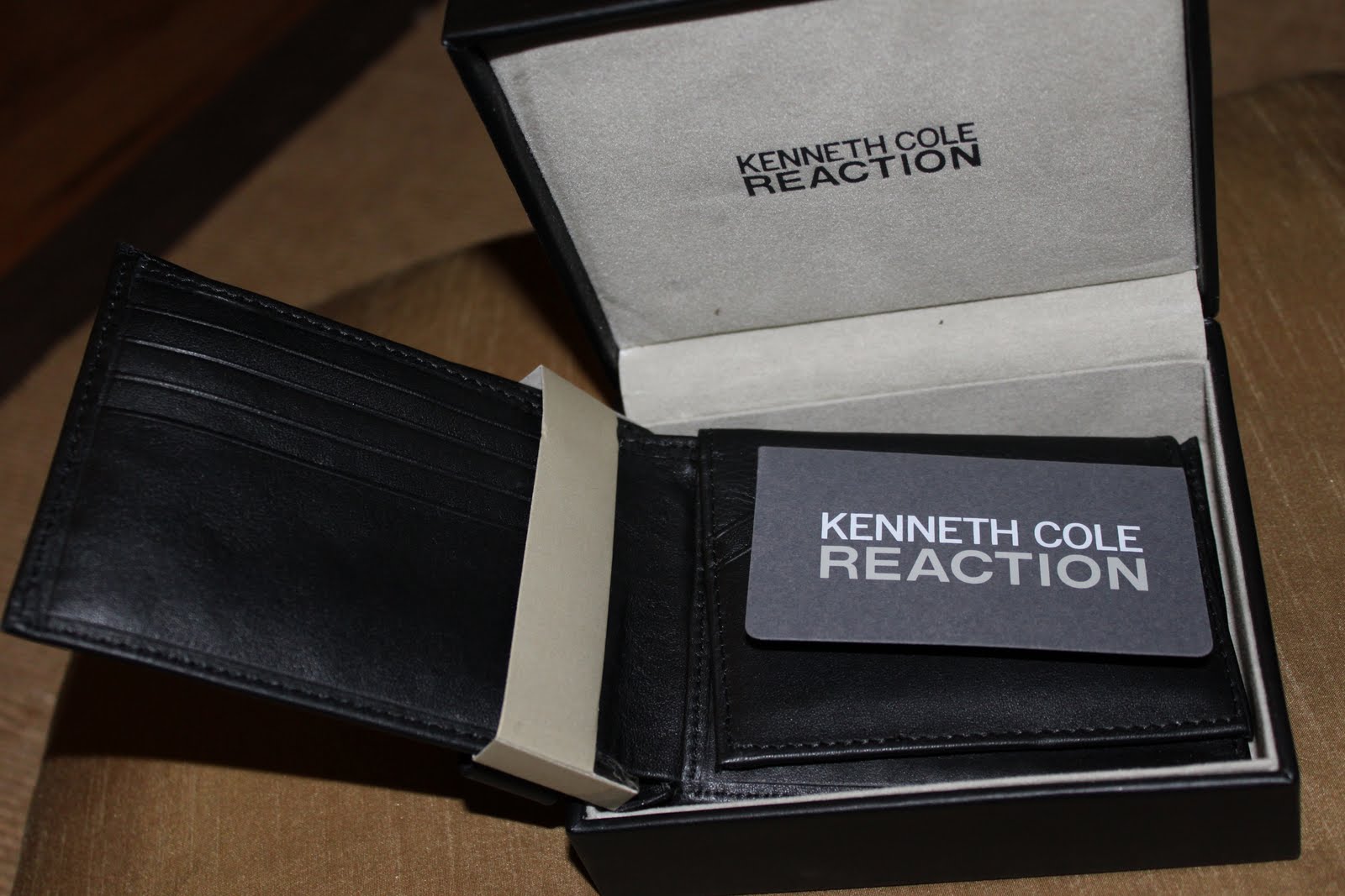 I buy, you buy, I saved, you saved! Cole Men's Wallet