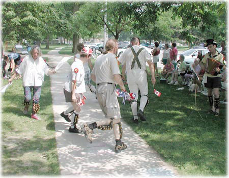 [Canada_Day_Alliston_2002.jpg]