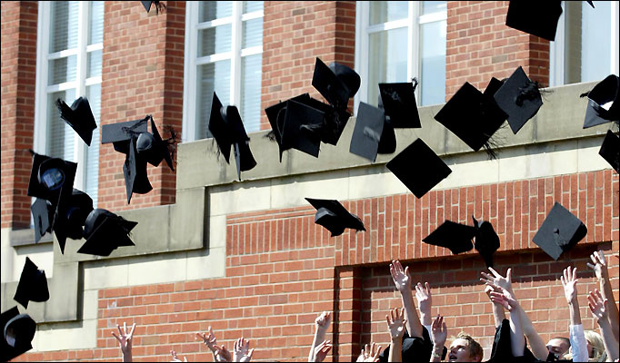 [mortar-boards-in-the-air.jpg]