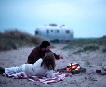 Airstream trailer Living on the Beach