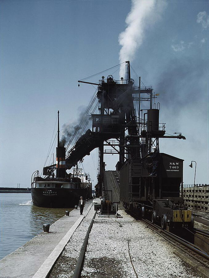transpress nz Loading a freighter with coal at Sandusky, Ohio, during WW2