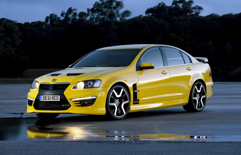 Autos Review: 2011 Vauxhall VXR8