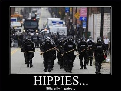 Hippies-riot-police.jpg