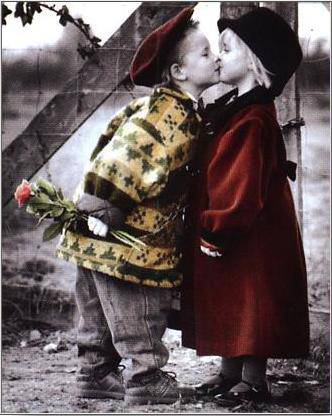 Children romantic kiss and rose cute hugs and kisses wallpapers 2013