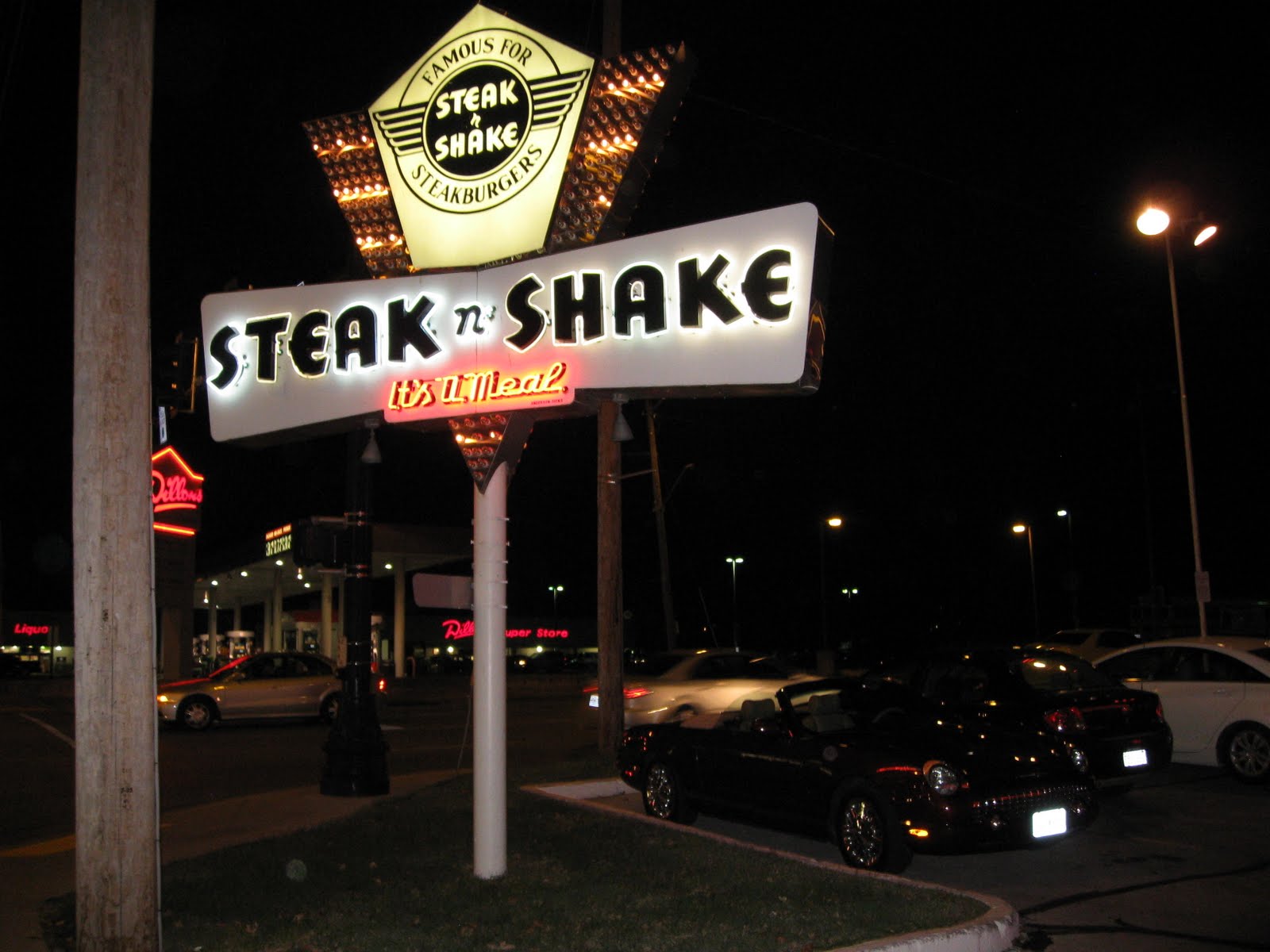 Tbirdonroute66 STEAK N' SHAKE "TAKHOMASAK" SPRINGFIELD, MISSOURI
