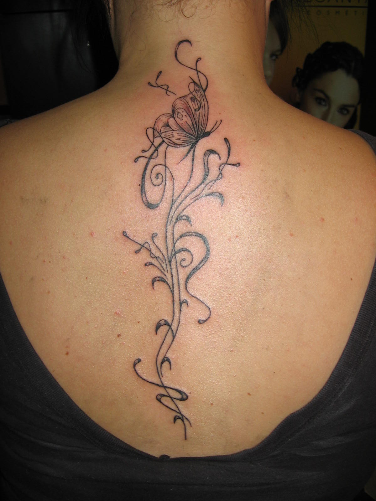 Tatuaże Galeria: Róża na plecach