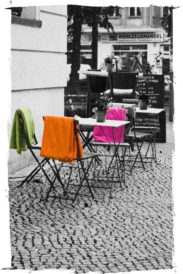 [cafe-colours.jpg]