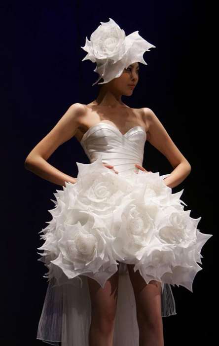 Modern wedding dresses for brides - 20 Pics | Curious, Funny Photos ...