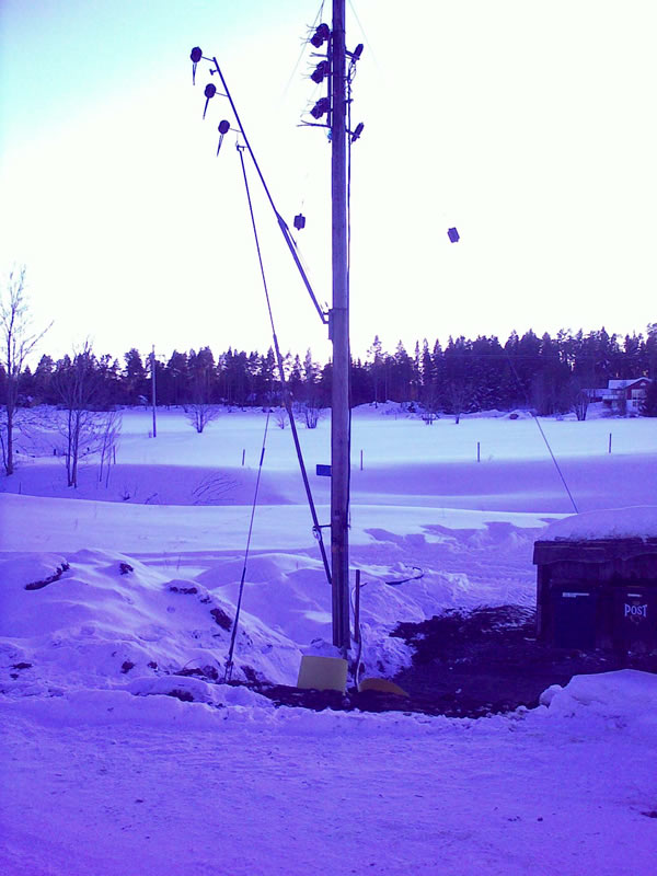 [20100305_hemma_grävt_stolpe.jpg]