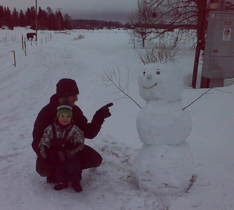 [20100323_snögubbe1.jpg]