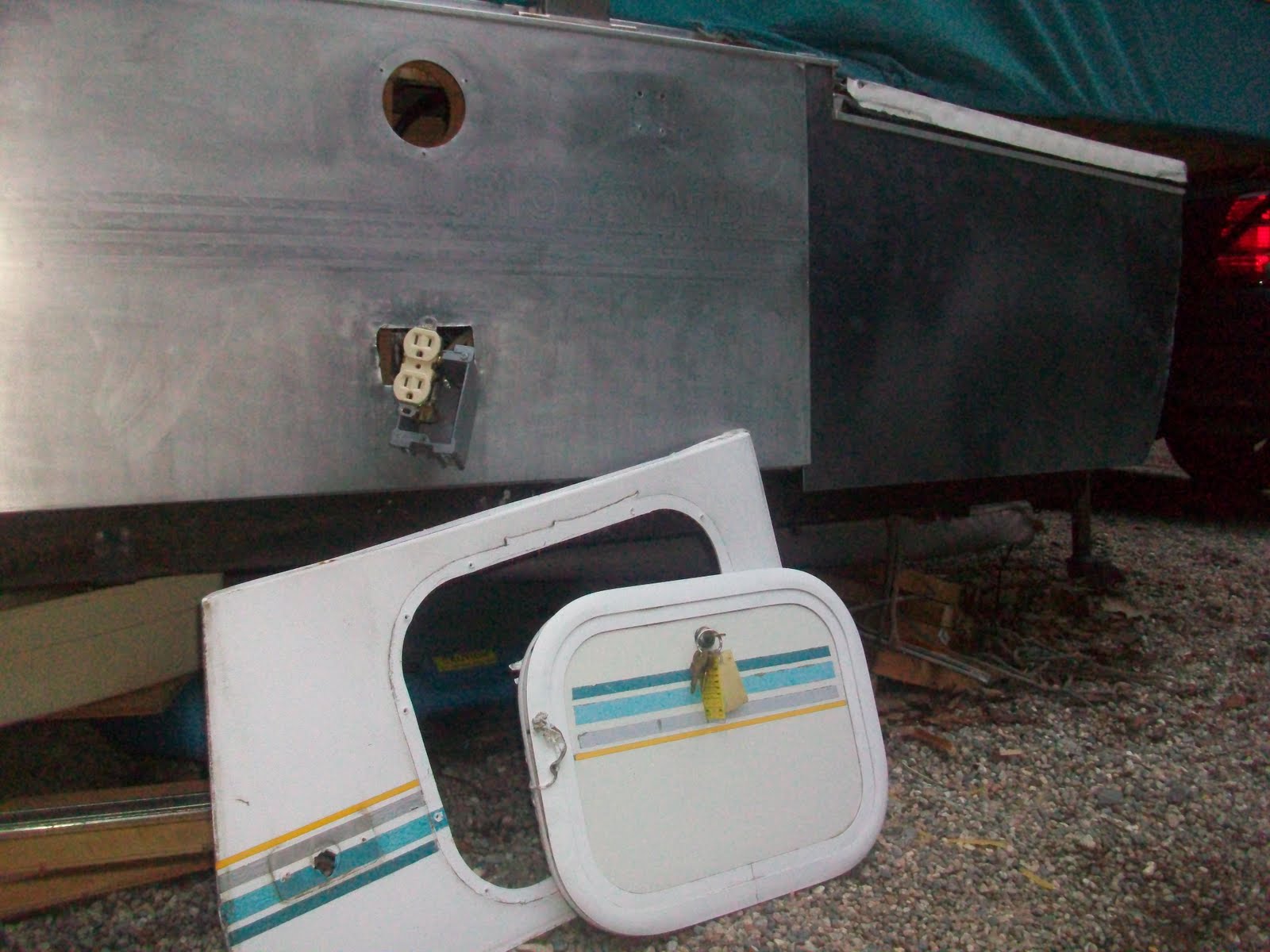 Big Me: removing the trunk hatch, refacing with aluminum