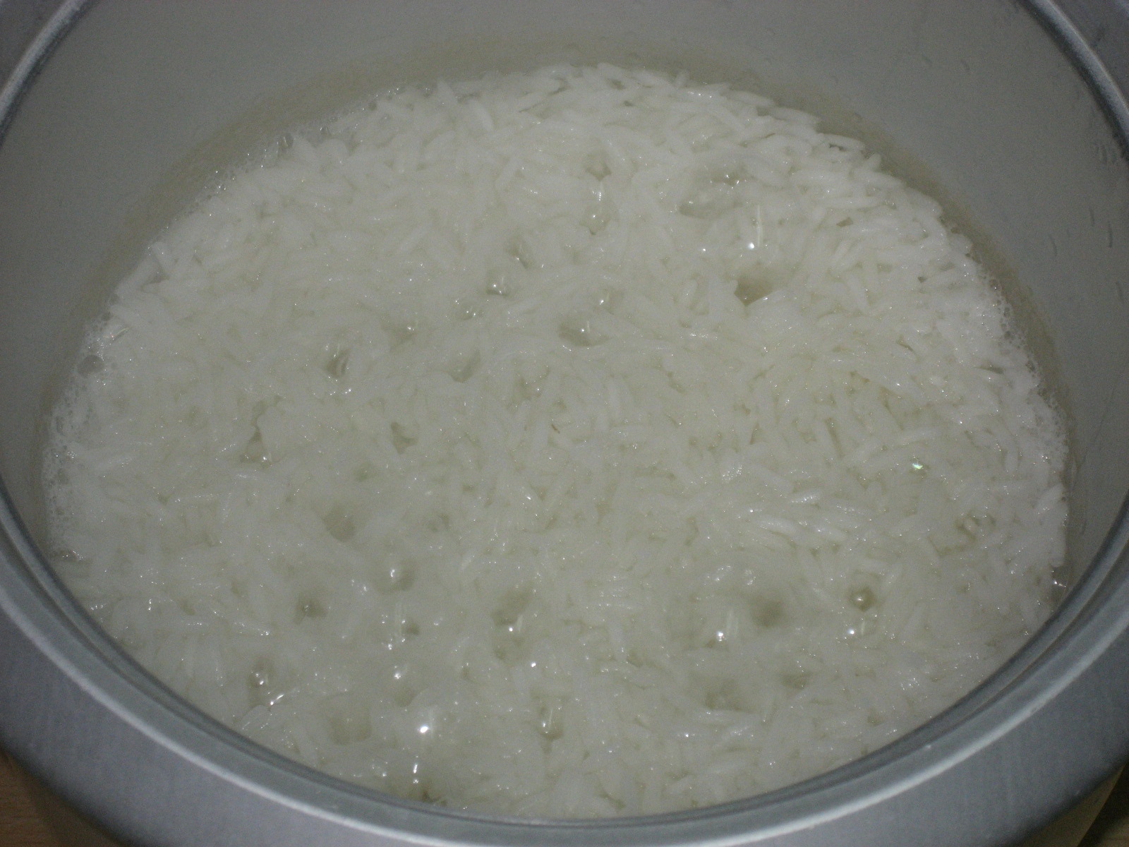 Belly Good Cooking Rice Cooker Chicken Rice