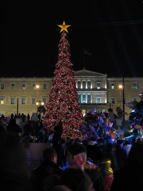 [Athens+Christmas+tree+2007-2.JPG]