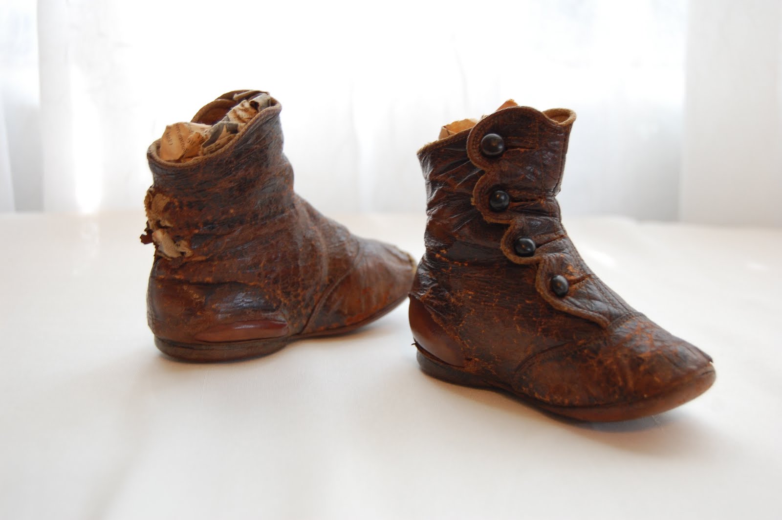 where to sell vintage shoes