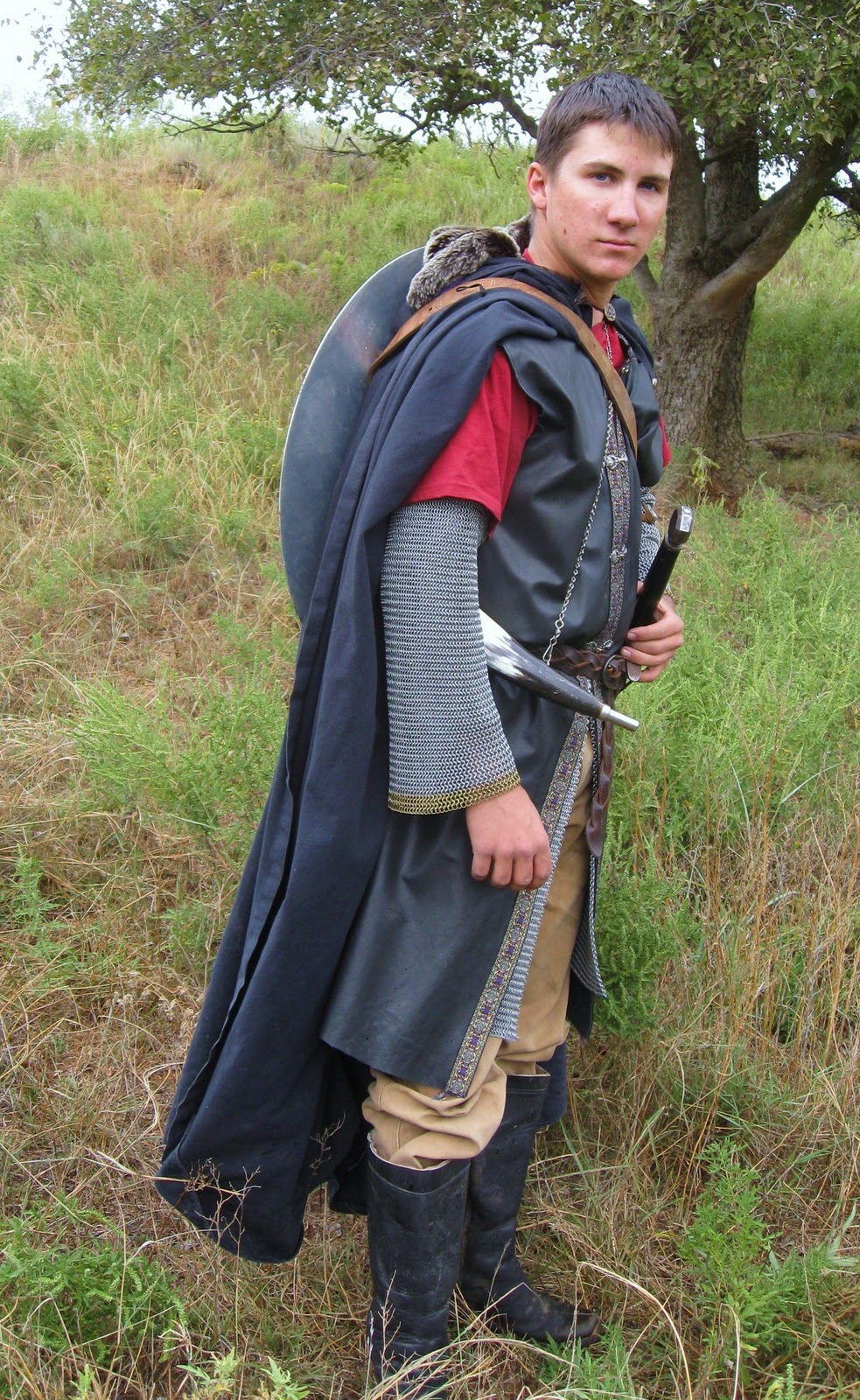 The Story of a Seamstress: The Boromir Costume