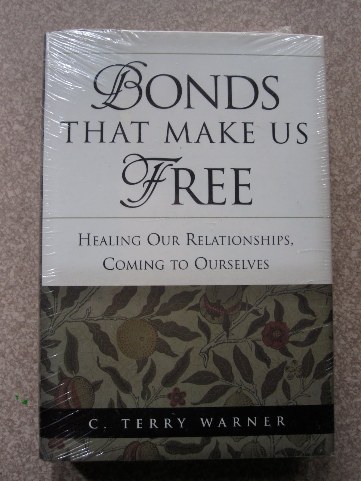 I LIKE BOOKS! Bonds That Make Us Free
