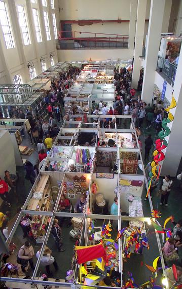 19ª Feira Latino-americana de Artesanato na Usina do gasômetro em Porto Alegre