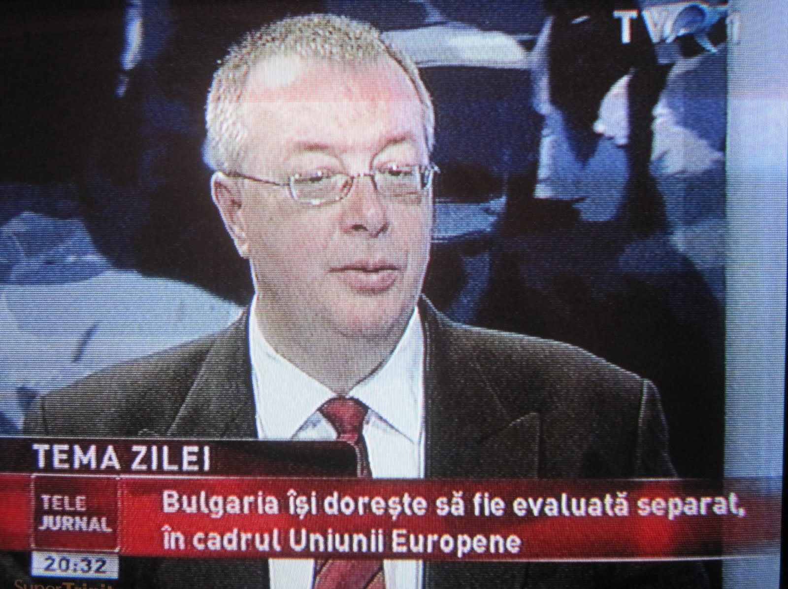 [Bogdan+Chirieac+la+TVR.jpg]