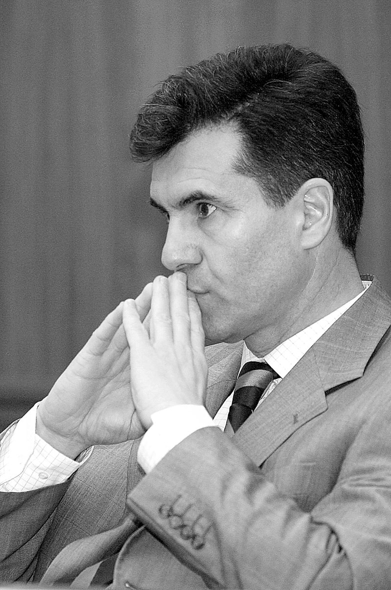 [lucian-croitoru-zf.jpg]