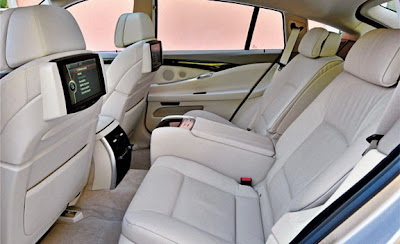 2011 Mini Countryman back seats...