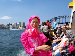 on sydney harbor cruise