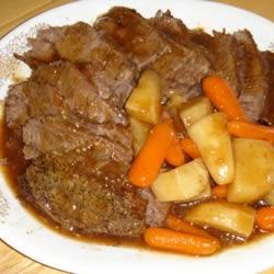 Cozinhe com Amor: Acém Recheado com Mandioca image of Cozinhe com Amor: Acém Recheado com Mandioca