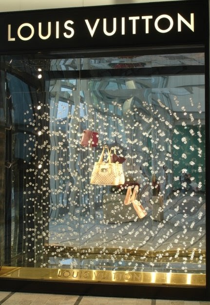Savouring the Seasons: Louis Vuitton Window Shopping