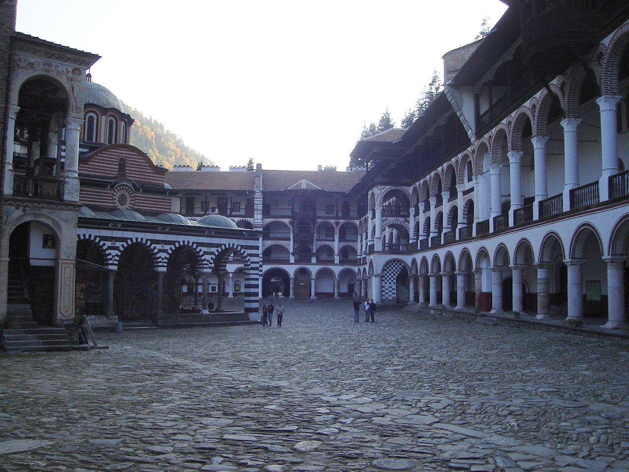 [rilski+manastir+2.JPG]