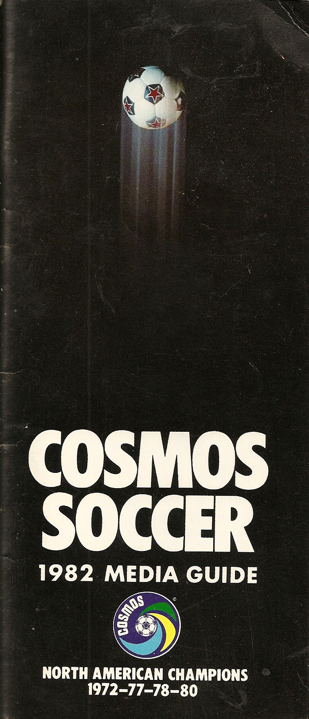 NEW-YORK COSMOS YEARBOOK 1982.