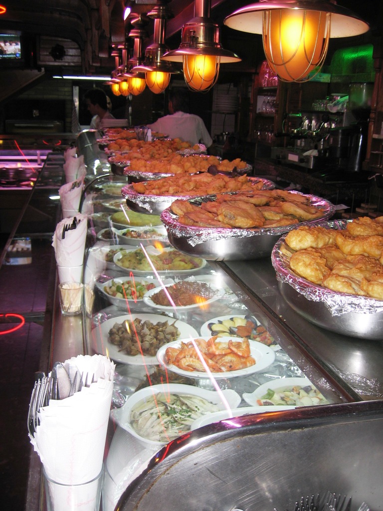 eating chilean tarragona