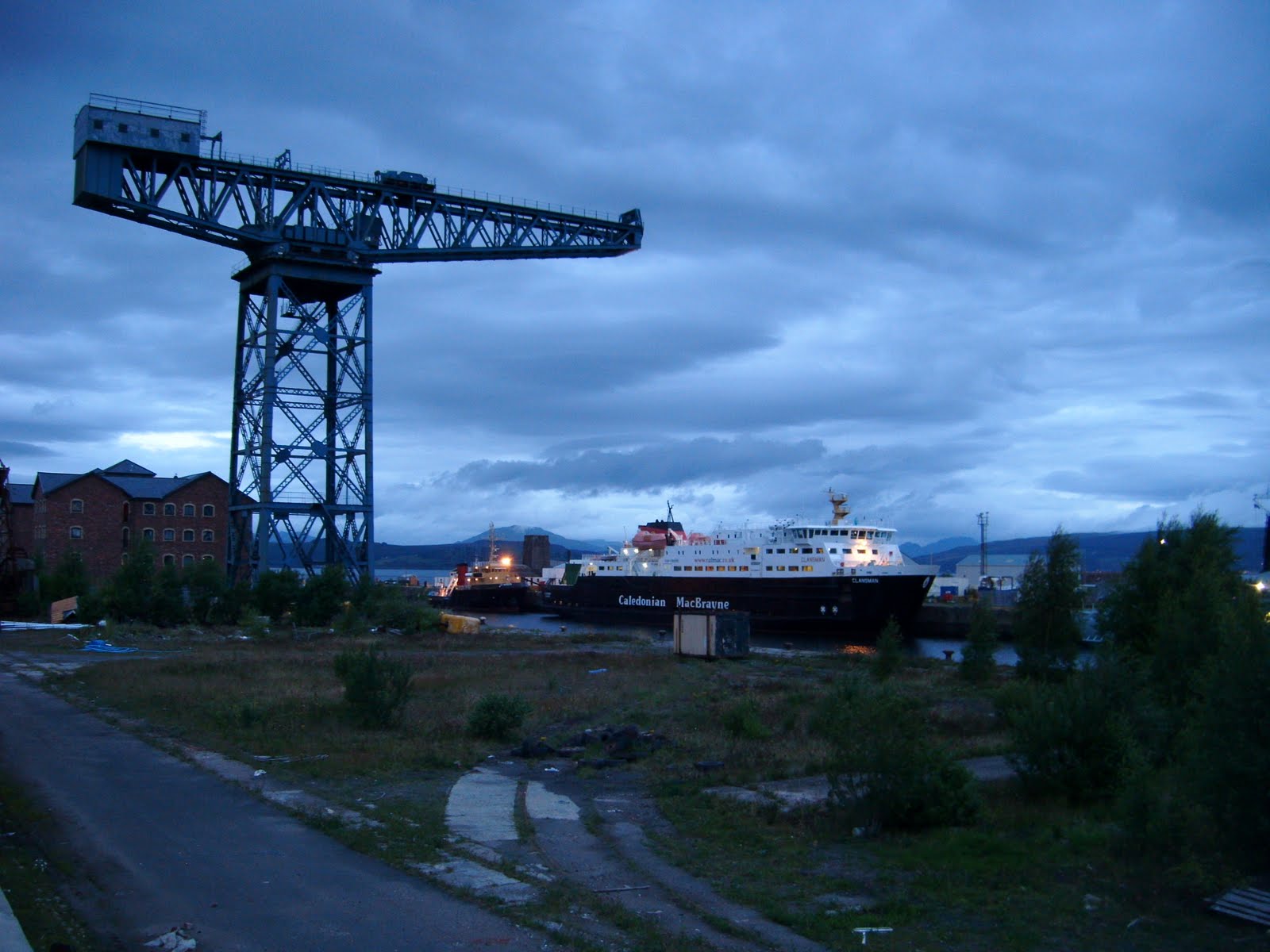 Cappielow Park (Greenock Morton v St Mirren) | Couples The Football Stadium 