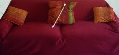 [red_divan.png]