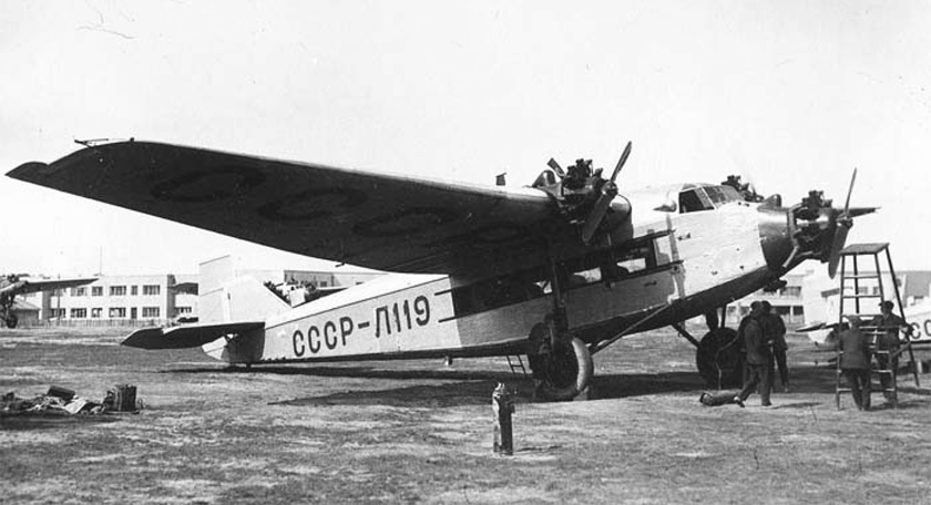 nhungdoicanh Tupolev ANT9 / PS9 Krokodil