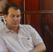 Dr. Roberto E. Arevalo