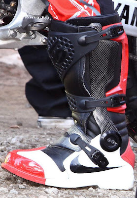 nike 6.0 boots motocross