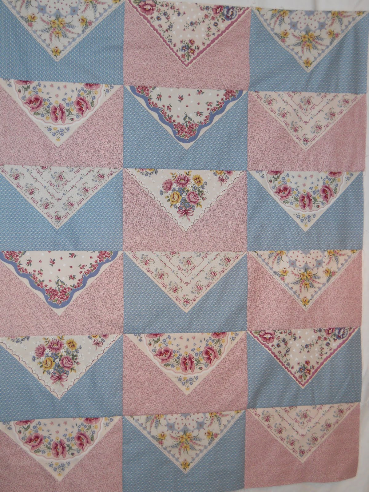 celtic-heart-knitting-and-quilting-hankie-quilt-in-the-works