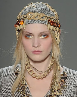 Best Runway Makeup: Fall 2010 from Elle – my faves ...