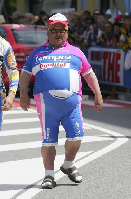 [fatguyinspandex.jpg]