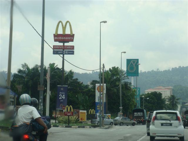 [DSC09915.JPG]