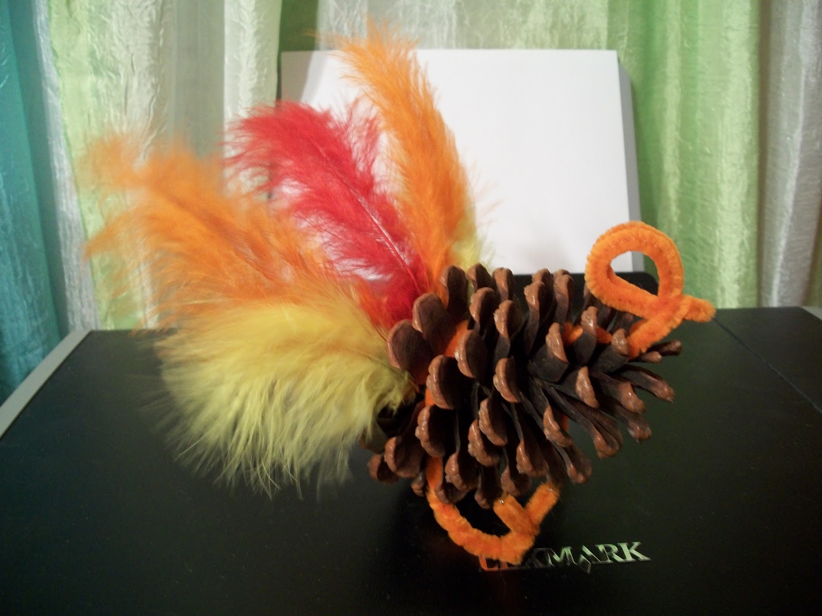 Cats, Kids and Crafts Pine Cone Turkey