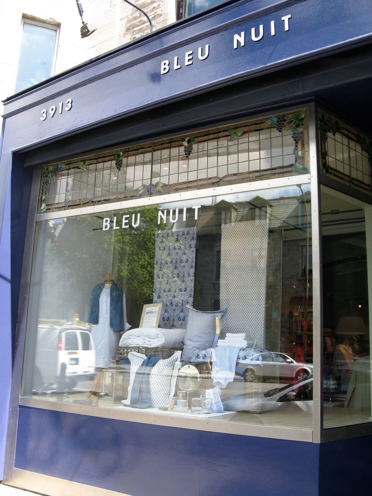 pour toujours Rue SaintDenis, Montréal PQ