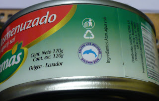 Resultado de imagen para delfines y atún