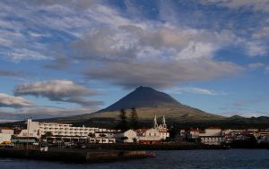 [637101_ilha_do_pico.jpg]