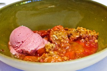 [chez-panisse-fruit-crisp-kalynskitchen.jpg]